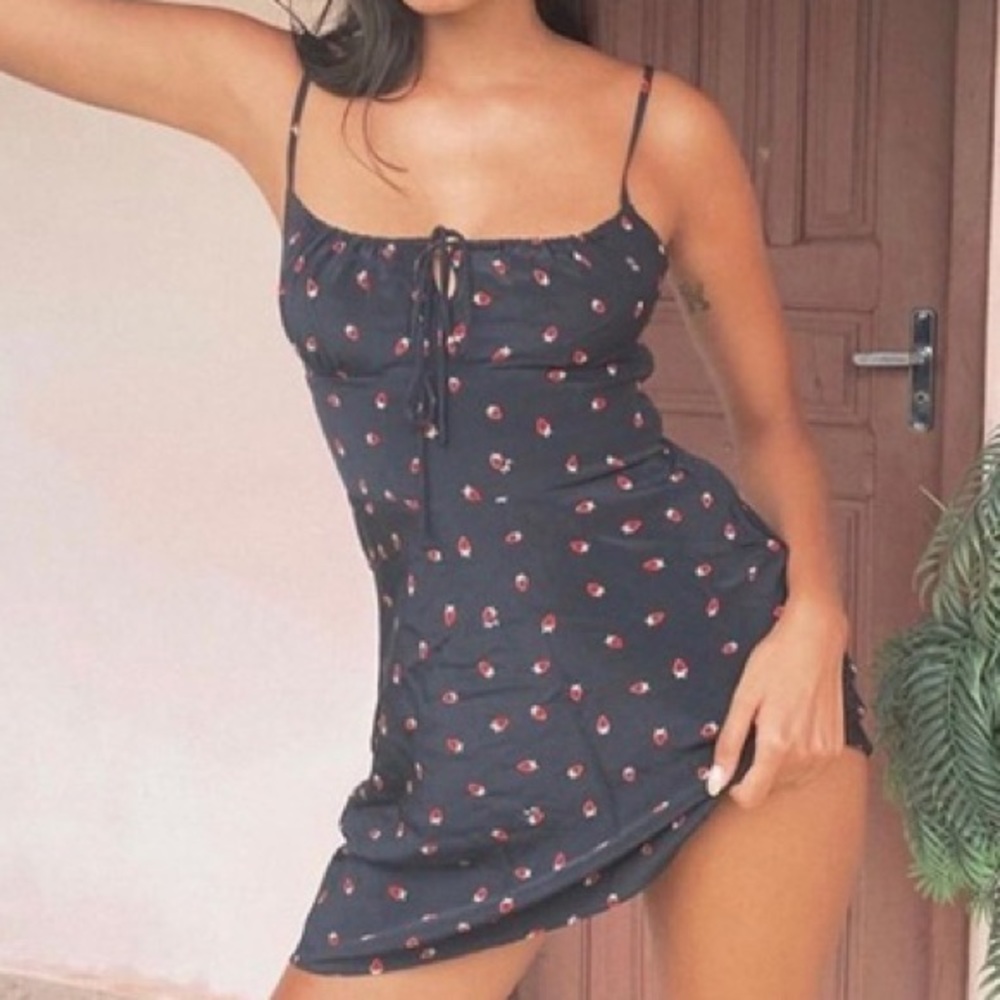 Realisation par strawberry dress